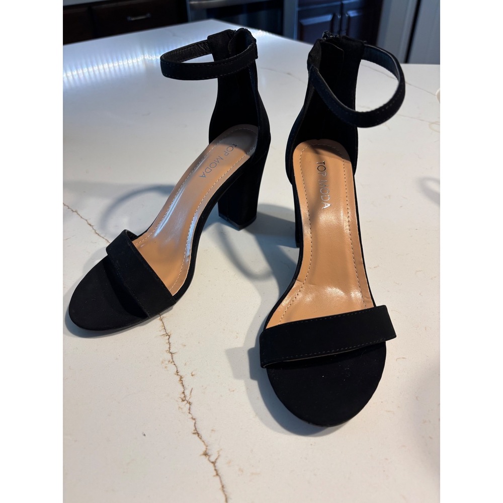 Top Moda‎ Womens Black Ankle Strap Block Heel Sandals Size 6.5 NEW